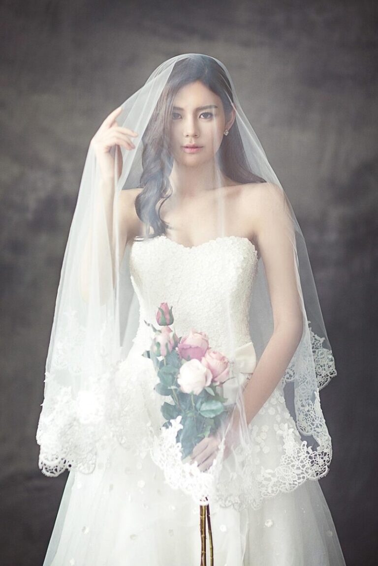 wedding dress, fashion, bride, veil, white dress, marriage, asian, woman, girl, young woman, asian woman, asian bride, portrait, female portrait, female model, wedding dress, wedding dress, bride, bride, bride, bride, bride, woman